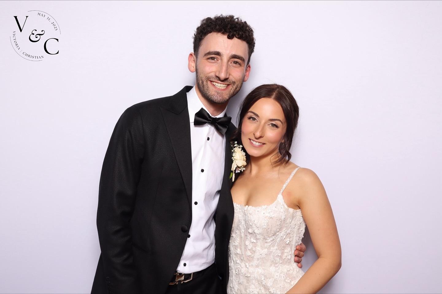 Victoria & Christian Are Married! 🥂

@pipersheath @a1photobooth.ca #a1photobooth #pipersheath #golfclubwedding #photoboothwedding #weddingphotobooth #wedding #weddingseason #photoboothvaughan #photoboothtoronto #photoboothgta #photoboothrental #photoboothrentals #luxury #luxuryphotobooth #premium #premiumphotobooth