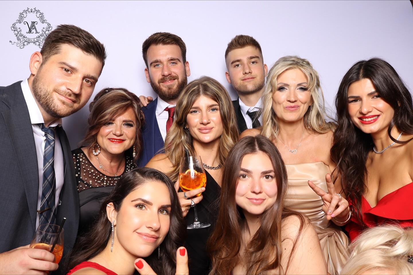 Celebrating Vanja & Andre 🥂

@a1photobooth.ca #a1photobooth @casalomatoronto #casalomatoronto #casaloma #casalomawedding #photoboothwedding #weddingphotobooth #wedding #weddingseason #photoboothvaughan #photoboothtoronto #photoboothgta #photoboothrental #photoboothrentals #luxury #luxuryphotobooth #premium #premiumphotoboothrental