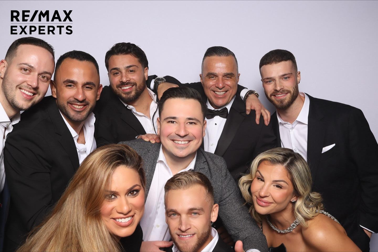 RE/MAX Awards Gala 2025 ⚪️🔵🔴

@universal1982 @bypeterandpauls @a1photobooth.ca #a1photobooth #photoboothcorporate #corporatephotobooth #remax #awardsgala #photoboothvaughan #photoboothtoronto #photoboothgta #photoboothrental #photoboothrentals #luxury #luxuryphotobooth #premium #premiumphotobooth