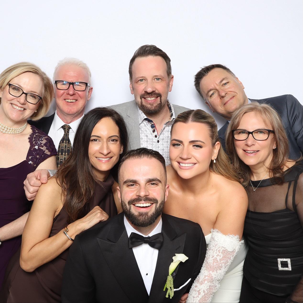 Celebrating The Morrones 🥂

@a1photobooth.ca @thearlingtonestate #a1photobooth #thearlingtonestate #arlingtonestatewedding #photoboothvaughan #weddingphotobooth