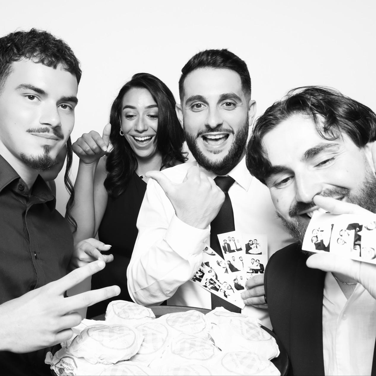 When the Photo Booth and the McDonalds station open at the same time 😎 Celebrating Vanessa & Antonio 🥂

@themanor1982 @bypeterandpauls @a1photobooth.ca #a1photobooth #themanor #themanorweddings #photoboothwedding #weddingphotobooth #wedding #weddingseason #photoboothvaughan #photoboothtoronto #photoboothgta #photoboothrental #photoboothrentals #luxury #luxuryphotobooth #premium #premiumphotobooth