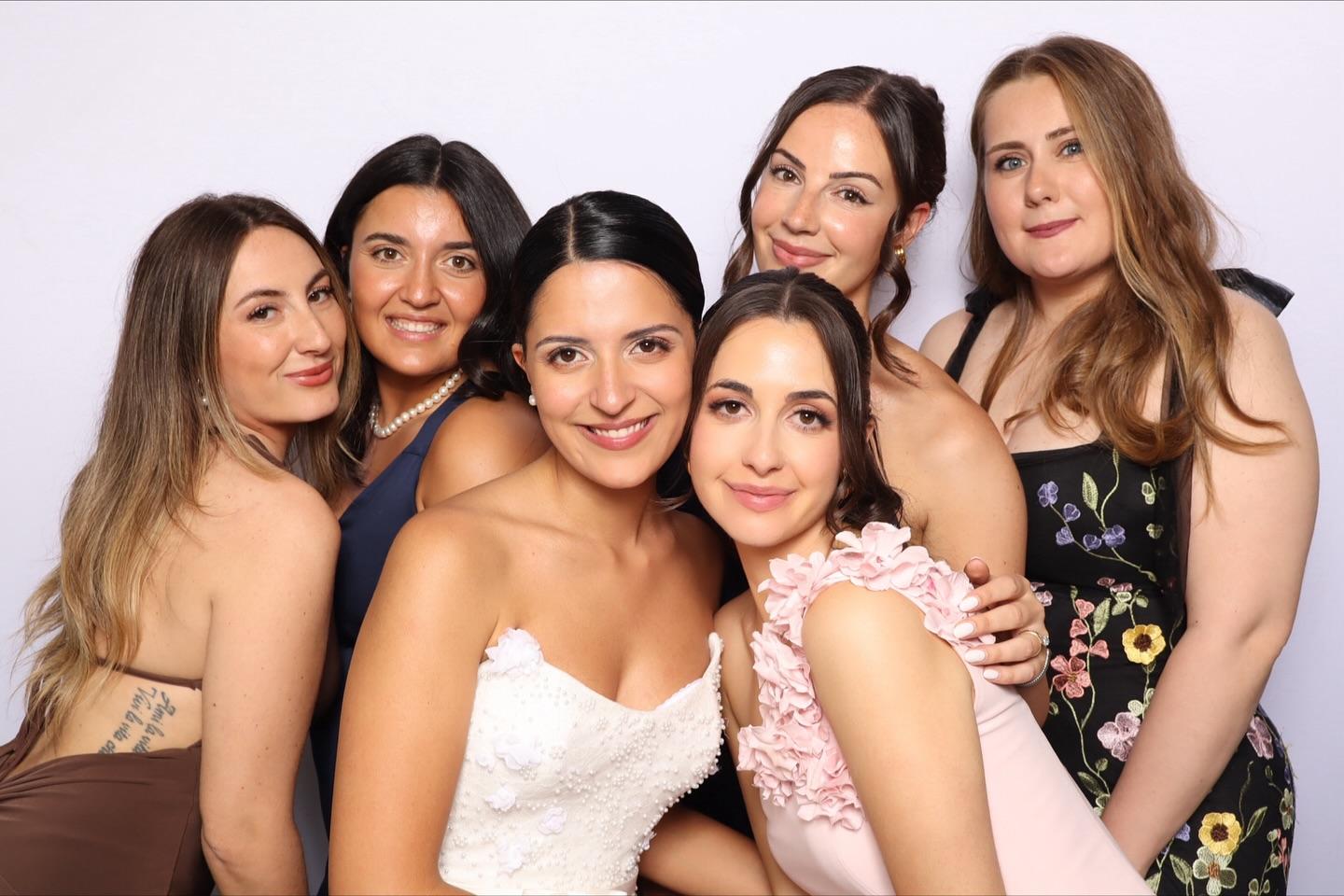 Celebrating The Malatestas ✨

@paramount1982 @bypeterandpauls #a1photobooth #photoboothwedding #weddingphotobooth #wedding #weddingseason #photoboothvaughan #photoboothtoronto #photoboothgta #photoboothrental #photoboothrentals #luxury #luxuryphotobooth #premium #premiumphotoboothmalaysia
