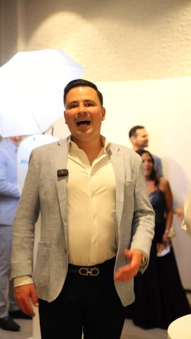 Wedding season is finally here and we can’t wait to be a part of it! 📸

@a1photobooth.ca @crossfirejpg @chateau.le.parc @hazeltonmanor @thearlingtonestate @theroyaltonbanquet #a1photobooth #weddingphotobooth #2026bride #2027bride #photoboothgta