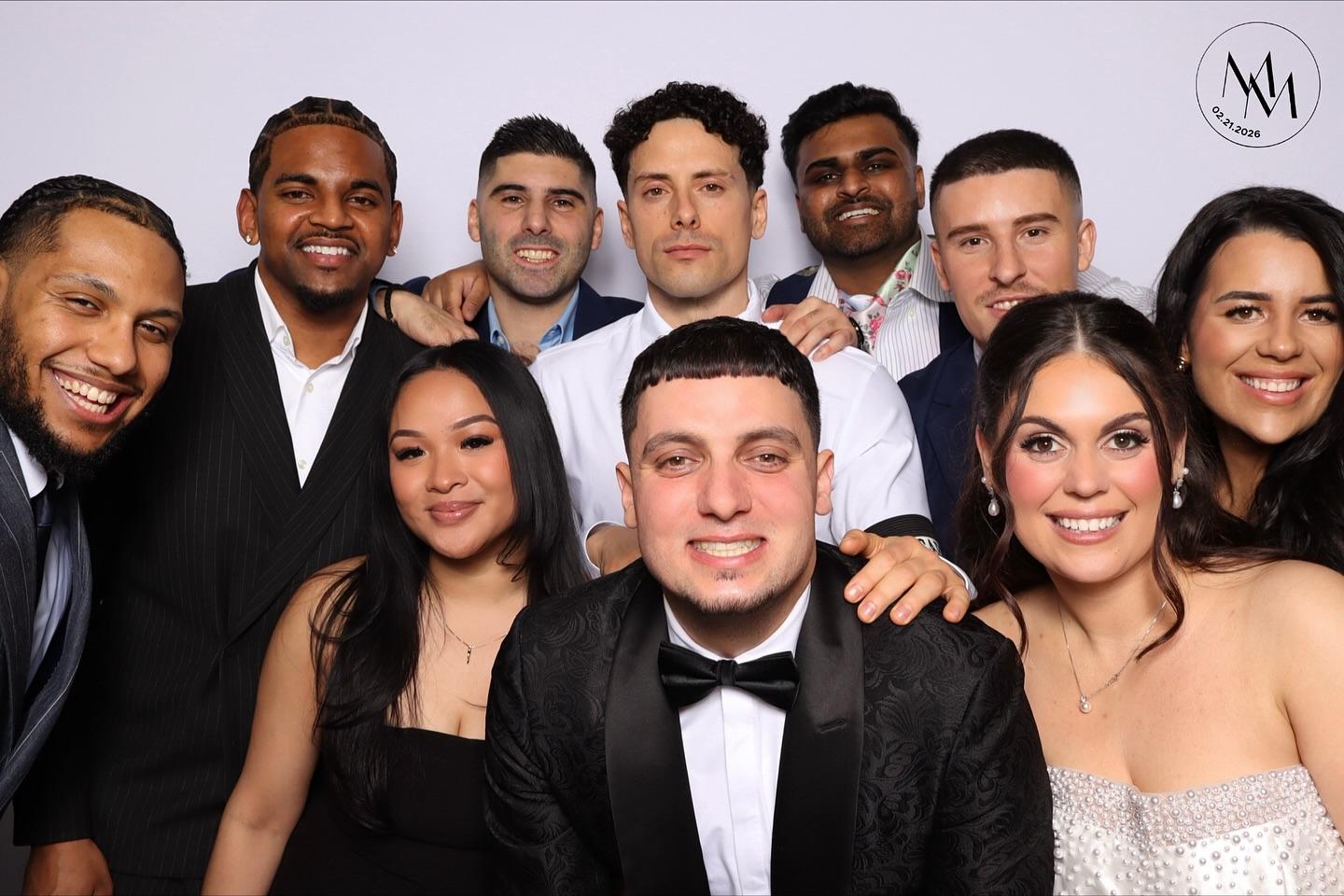 The Hazleton Manor celebrated there very own Maria & Matt! 🥂

@a1photobooth.ca @hazeltonmanor #a1photobooth #hazeltonmanor #weddingphotobooth #premiumphotobooth #photoboothrental