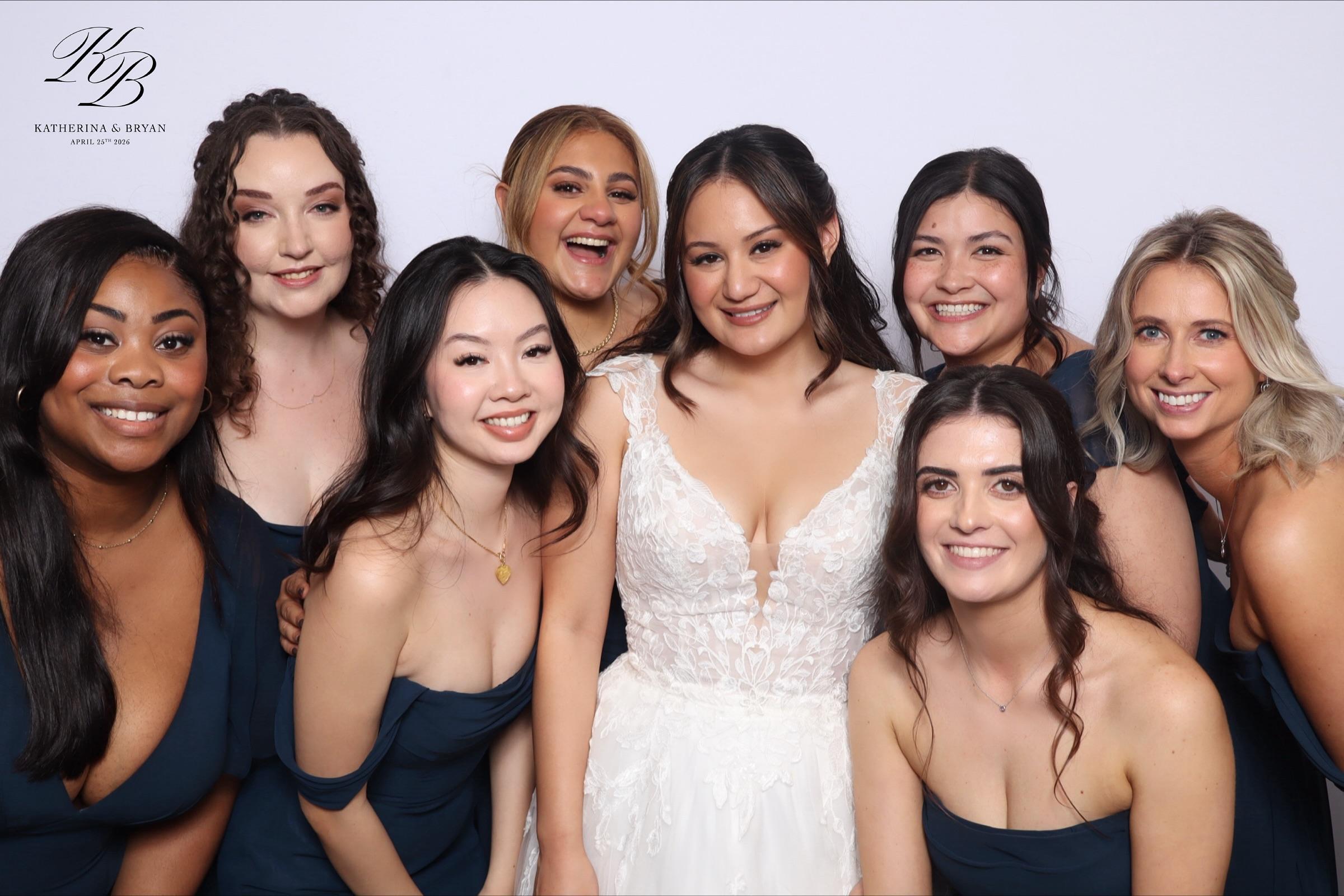 Your special day hits different with your bridesmaids by your side ✨ Celebrating Katrina & Bryan!

@a1photobooth.ca @themanor1982 @bypeterandpauls #a1photobooth #themanorbypeterandpauls #themanorweddings #weddingphotobooth #premiumphotobooth