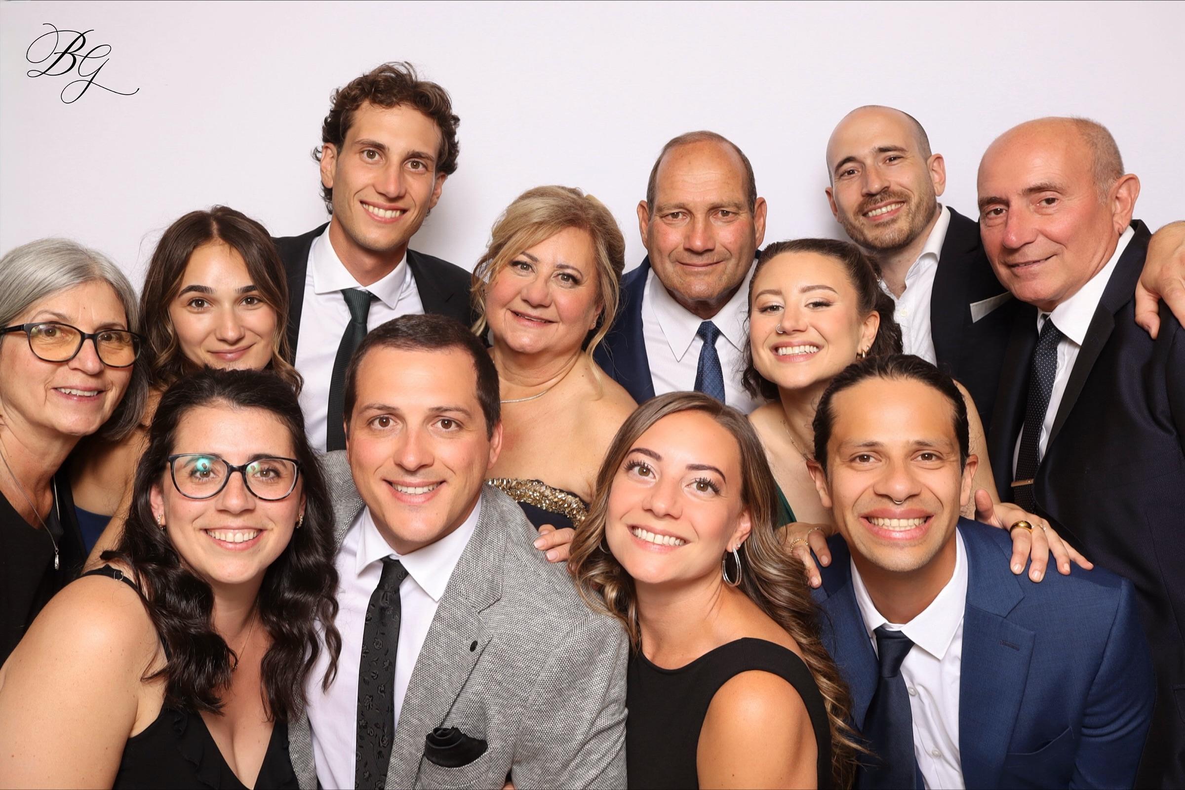 Celebrating Gianluca & Bianca! 🥂

@a1photobooth.ca @coppercreekeventspace #a1photobooth #coppercreekwedding #photoboothvaughan #weddingphotobooth #photoboothgta